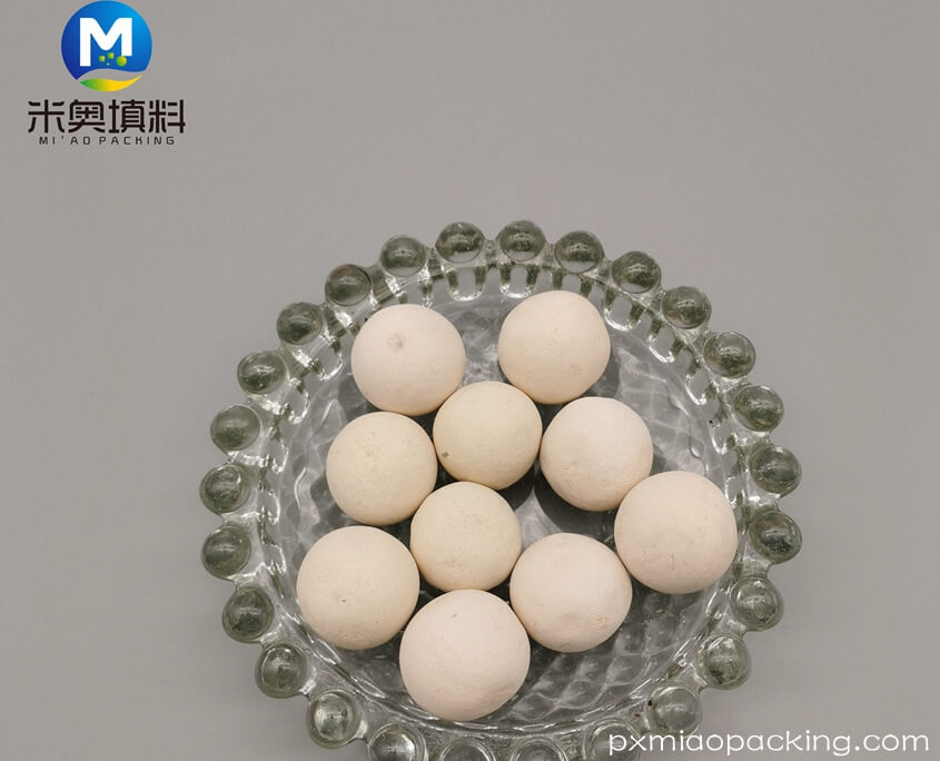 Alumina-Ceramic-Ball-4