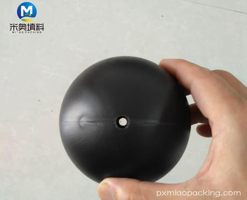 Plastic-Floating-Ball-4